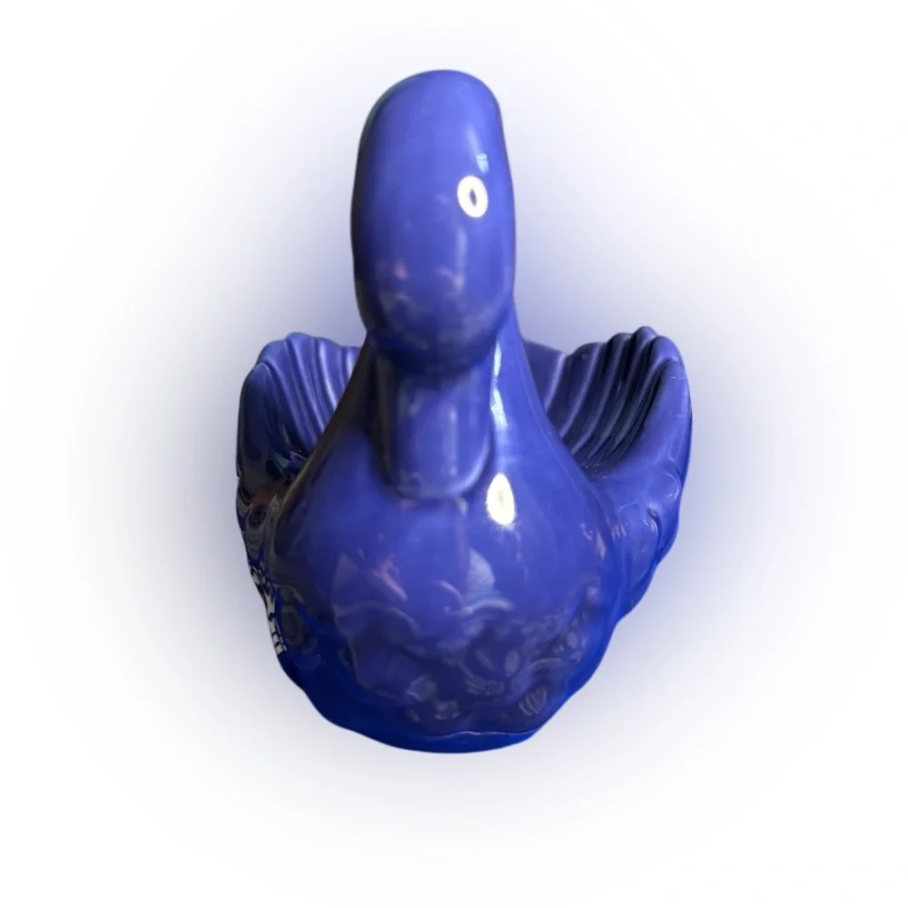 Classic Swan Soap Dish